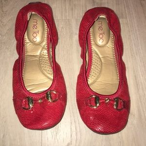 Red Me Too Flats in EUC